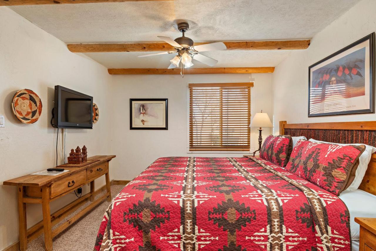 Fort Marcy Suites By All Seasons Resort Lodging Santa Fe Eksteriør bilde