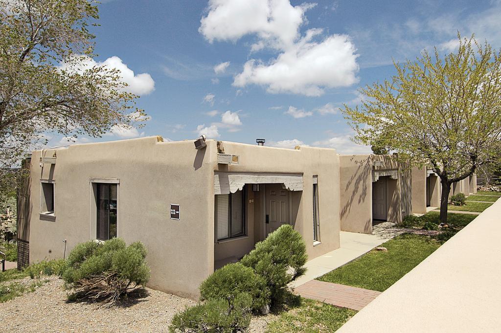Fort Marcy Suites By All Seasons Resort Lodging Santa Fe Eksteriør bilde